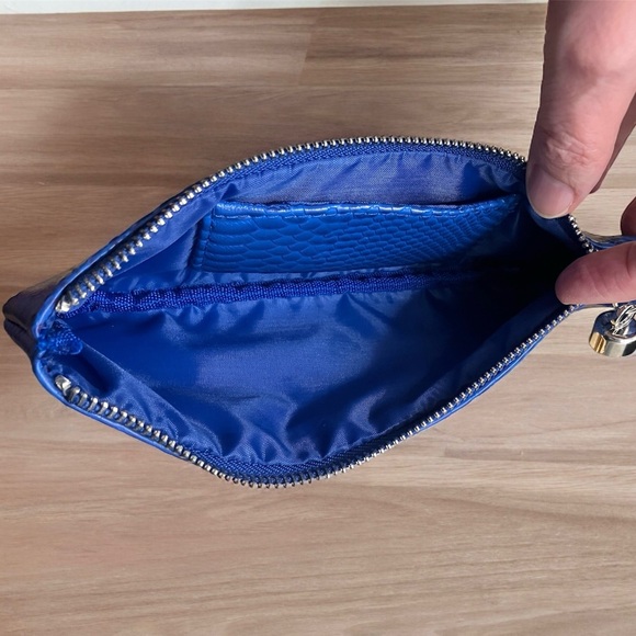 NEW Babe Lash Blue Tassel Makeup Cosmetic Bag Zipper Closure Silver Name Plate - Picture 4 of 8